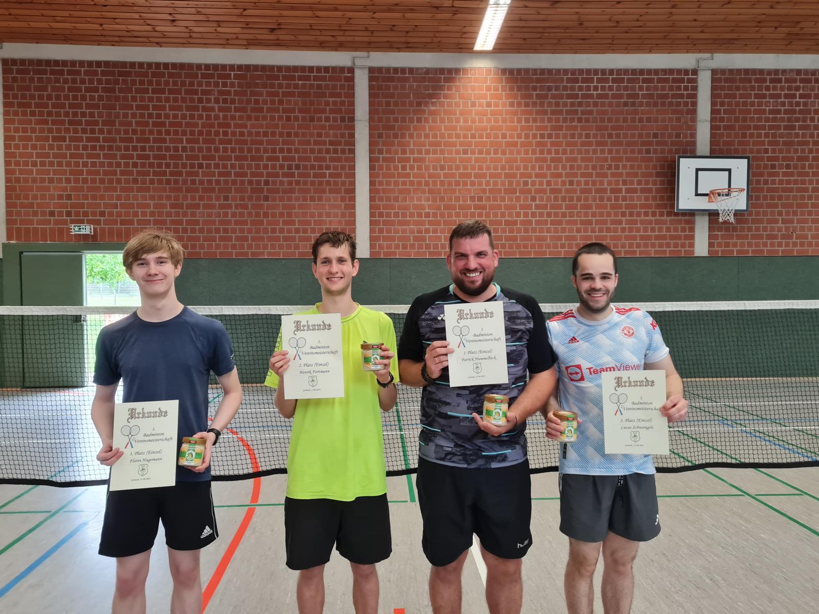 Badminton4
